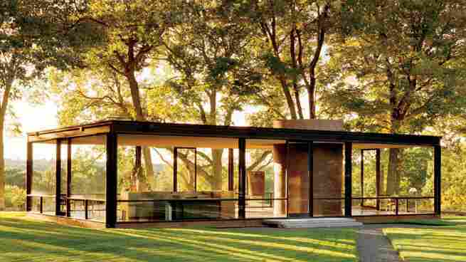 Architect Philip Johnson's Glass House