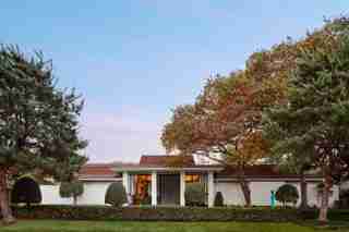 Inside a Modernist Dallas Family Home That Was Inspired by Palm Springs